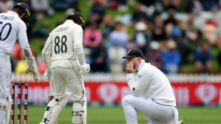 Stokes determined to shrug off 'frustrating' knee issue for Ashes