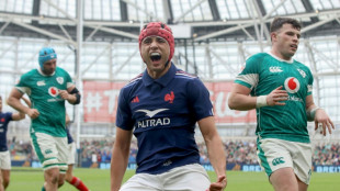 Six nations: apr&egrave;s son triomphe en Irlande, la France peut r&ecirc;ver du Tournoi