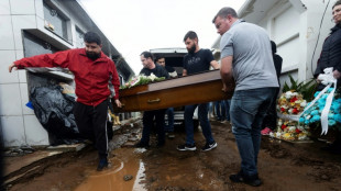 Ciclone amea&ccedil;a planos de venezuelanos no Brasil