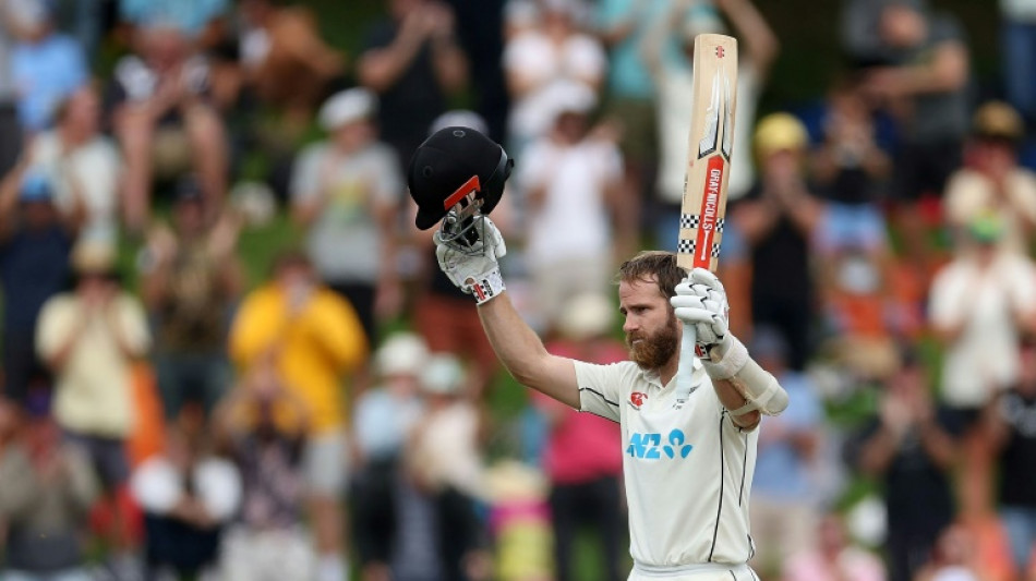 Record-breaking Williamson's century extends New Zealand lead to 197