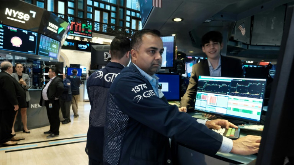 Wall Street poursuit dans le vert apr&egrave;s d&eacute;j&agrave; onze s&eacute;ances positives
