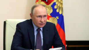 Poutine veut r&eacute;orienter les exportations &eacute;nerg&eacute;tiques russes de l'Europe vers l'Asie