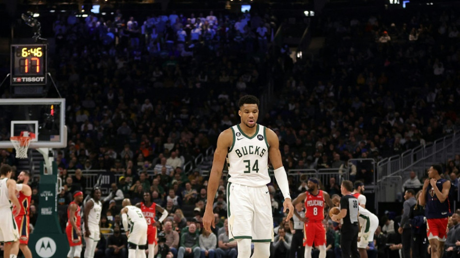 NBA: Antetokounmpo &uuml;berrollt die Pelicans