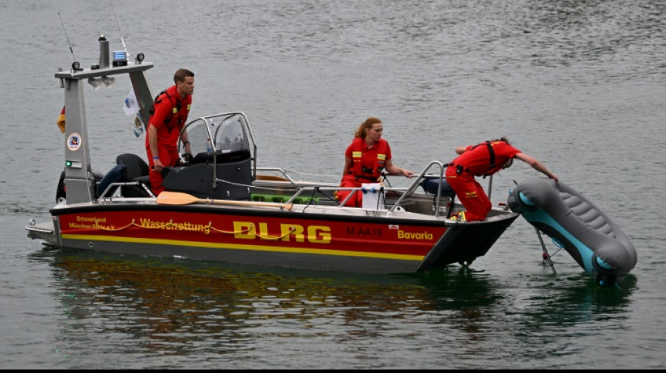 T&ouml;dliches Ungl&uuml;ck in Niedersachsen: 73-J&auml;hriger ertrinkt in Hafen an der Elbe