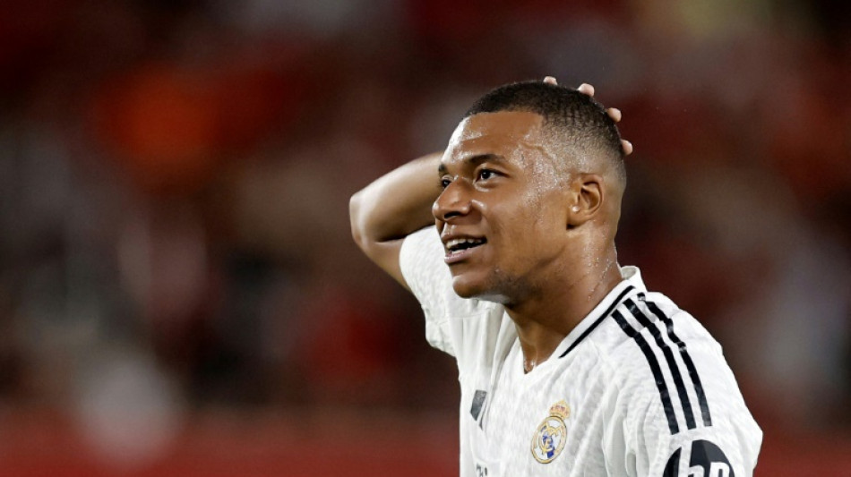 Mbapp&eacute; recorre &agrave; Liga francesa e &agrave; Uefa por lit&iacute;gio financeiro com PSG