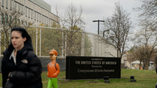 Ucr&acirc;nia lan&ccedil;a m&iacute;sseis brit&acirc;nicos contra R&uacute;ssia; Xi e Lula pedem 'solu&ccedil;&atilde;o pol&iacute;tica' para conflito