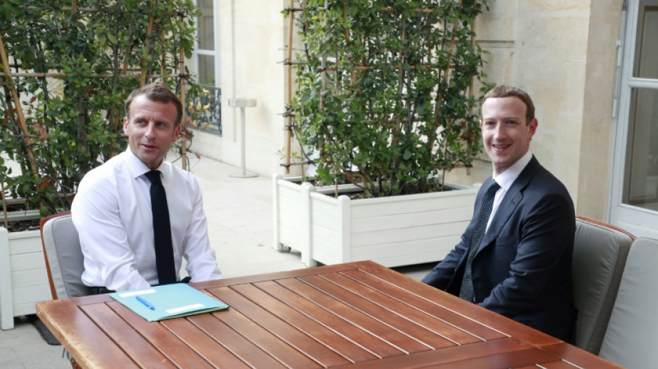 Frankreichs Pr&auml;sidentengattin Brigitte Macron kritisiert Verzicht auf Faktenchecks