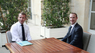 Frankreichs Pr&auml;sidentengattin Brigitte Macron kritisiert Verzicht auf Faktenchecks