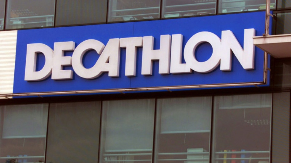Les salari&eacute;s de Decathlon ne d&eacute;col&egrave;rent pas apr&egrave;s le d&eacute;c&egrave;s d'un int&eacute;rimaire &agrave; Paris