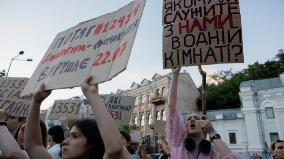 Selenskyj setzt neues Gesetz zu Antikorruptionsstellen in Kraft