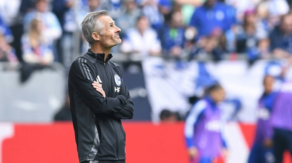 Van Wonderens Heimpremiere: Schalke verliert gegen F&uuml;rth