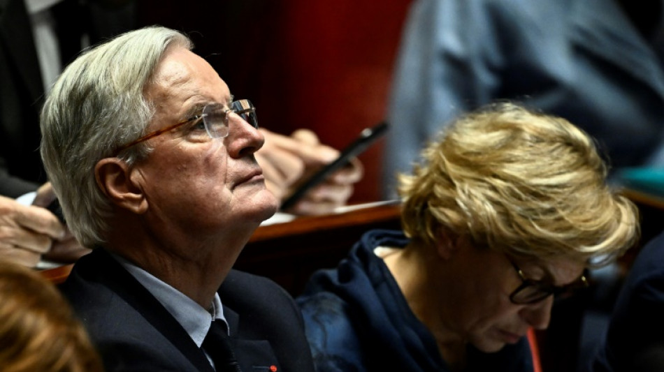 Fran&ccedil;a se prepara para a queda do governo