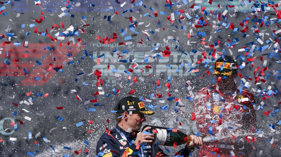 Verstappen "la possibilit&agrave; di vincere il mondiale c'&egrave;"