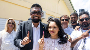 Presidente da Guiana, Irfaan Ali, anuncia reeleição para segundo mandato