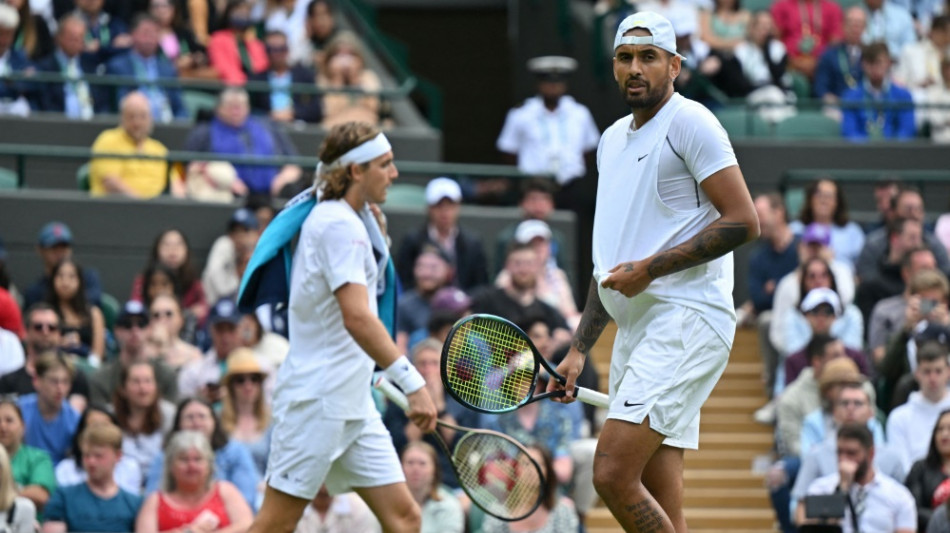 Geldstrafen f&uuml;r Kyrgios und Tsitsipas