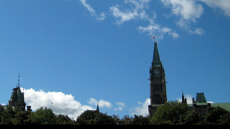 Dos personas muertas y nueve heridas en Canad&aacute; tras ser atropelladas por una camioneta