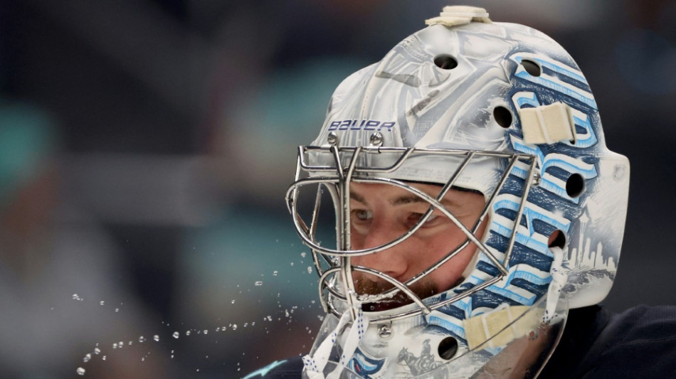 NHL: Niederlage f&uuml;r Grubauer - Campbell schreibt Geschichte