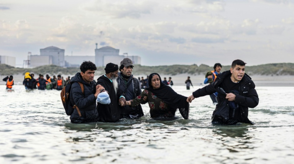 M&aacute;s de 50.000 migrantes cruzaron el canal de la Mancha tras la llegada de los laboristas brit&aacute;nicos al poder