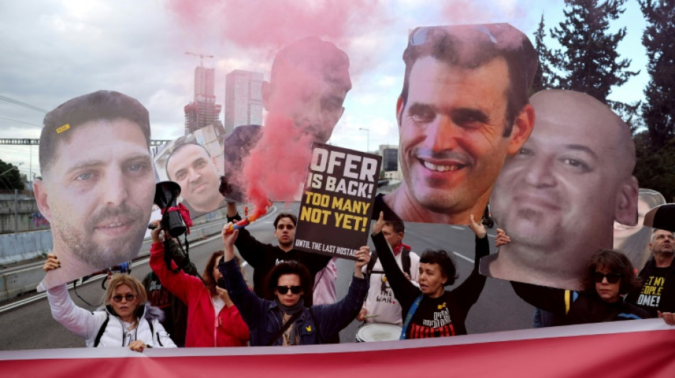 Isra&euml;l attend du Hamas la lib&eacute;ration de trois otages vivants pour sauver la tr&ecirc;ve 