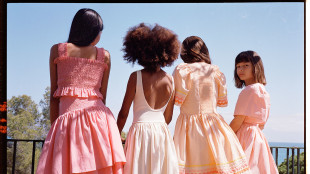 Moda bimbo 2025 &egrave; green in stile 'vacanze italiane'