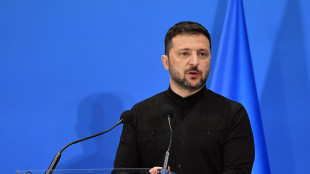 Zelensky, 'nella notte colpite 4 regioni, un morto e 12 feriti'
