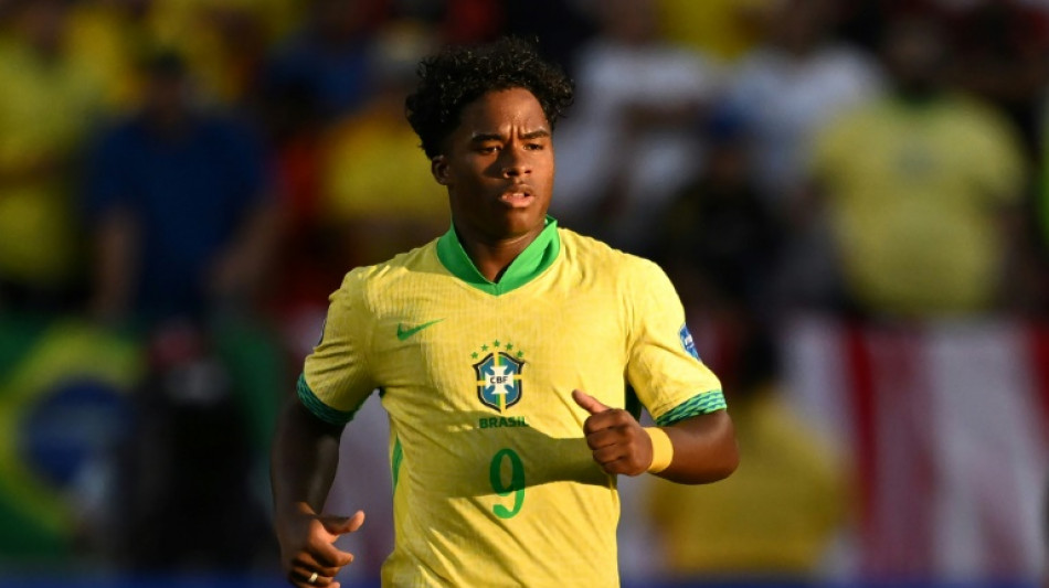 Dorival J&uacute;nior anuncia que Endrick ser&aacute; titular contra o Uruguai