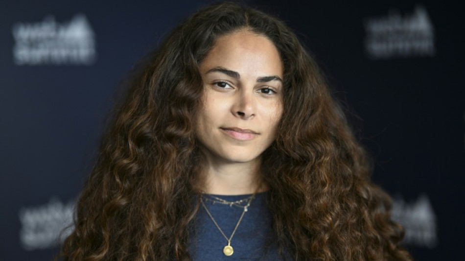 "La IA no aporta ning&uacute;n beneficio a la sociedad", afirma la activista ecologista Sage Lenier