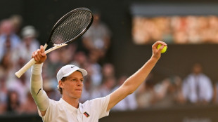 Sinner vence Djokovic e vai enfrentar Alcaraz na final de Wimbledon