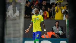 Brasilien in Schwarz - Vinicius klagt erneut &uuml;ber Rassismus