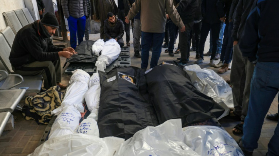 Israel continua a bombardear Gaza no 100&ordm; dia de guerra