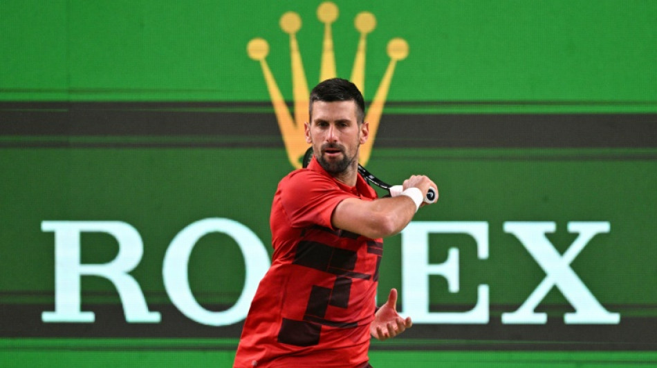 Djokovic bate italiano Cobolli e vai &agrave;s oitavas do Masters 1000 de Xangai