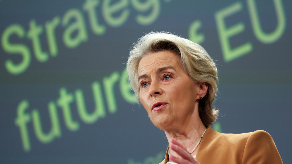 Von der Leyen determinata a presentare il collegio marted&igrave;