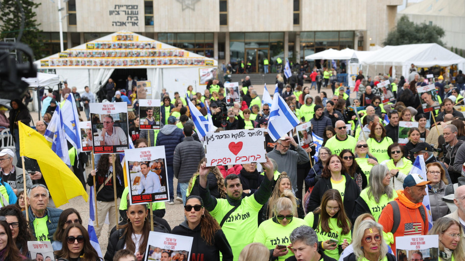 Israele, il rinvio di Hamas &egrave; in totale violazione della tregua