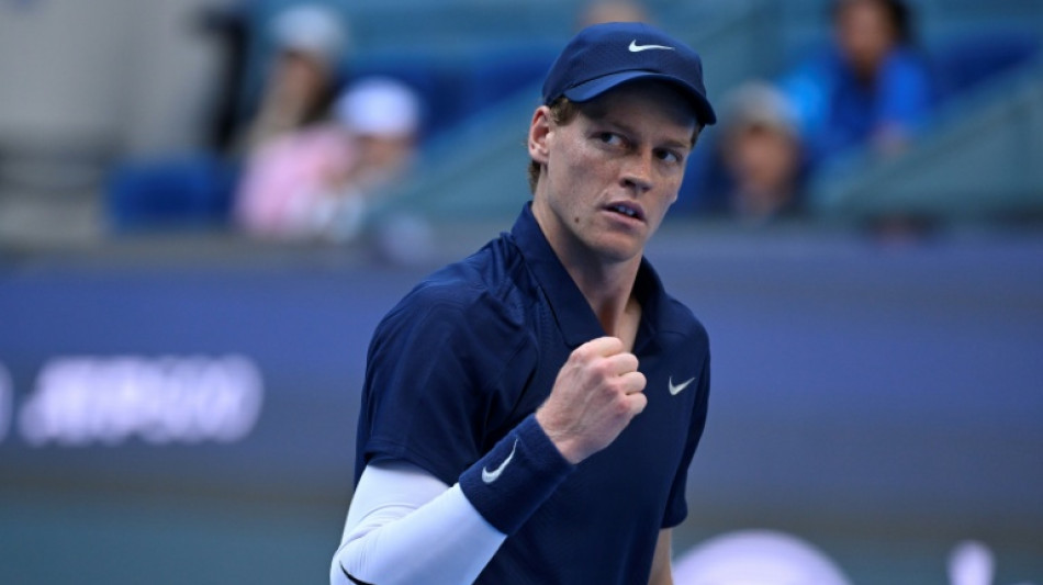 Sinner vence Marozs&aacute;n e vai &agrave; semifinal do ATP 500 de Pequim