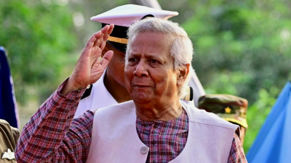 China's Xi vows deeper cooperation in meeting with Bangladesh leader