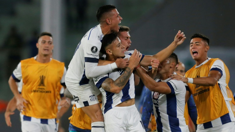 S&atilde;o Paulo sofre com les&otilde;es e perde para o Talleres (2-1) na estreia na Libertadores