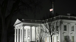 Wei&szlig;es Haus: USA stoppen wichtige Waffenlieferungen an die Ukraine