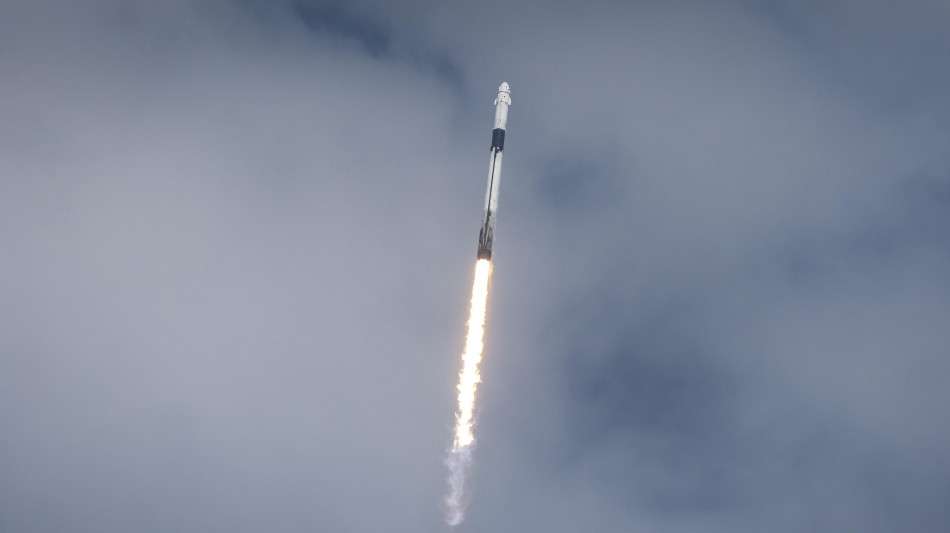 La missione Crew 8 &egrave; ammarata al largo della Florida