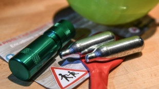 Chez les adultes, le protoxyde d'azote consomm&eacute; essentiellement par les jeunes majeurs