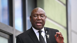 Policial que matou militar negro &eacute; indiciado por homic&iacute;dio culposo nos EUA