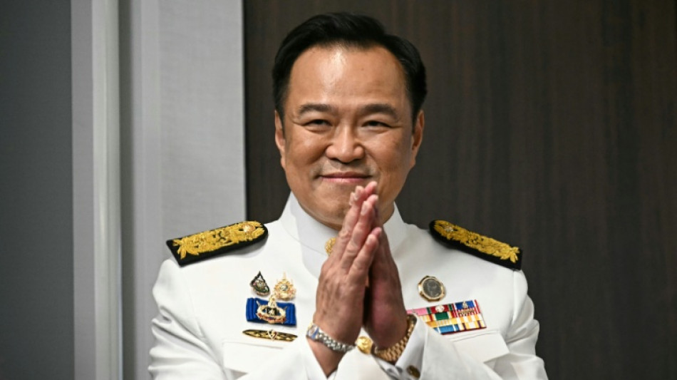 Tha&iuml;lande: le Premier ministre prend ses fonctions