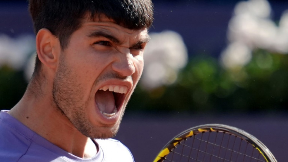 Alcaraz and Rune race into Barcelona final