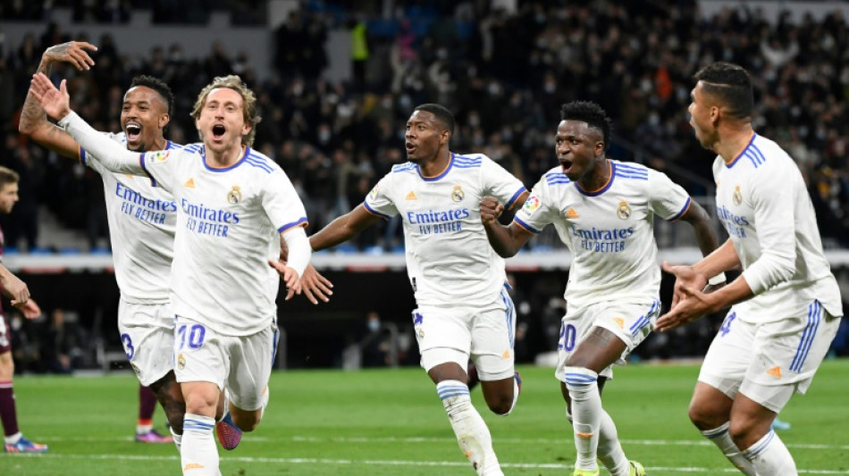 Espagne: le Real Madrid d&eacute;roule, quatre jours avant Paris