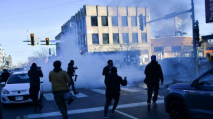 US ends protection for Somalis amid escalating migrant crackdown