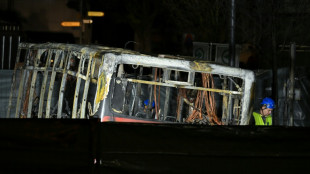 Inc&ecirc;ndio em &ocirc;nibus na Su&iacute;&ccedil;a foi provocado por um homem 'perturbado', diz promotor