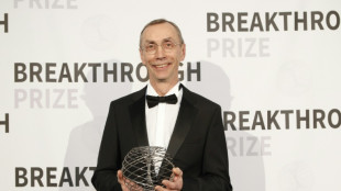 Svante P&auml;&auml;bo, Nobel de m&eacute;decine de p&egrave;re en fils