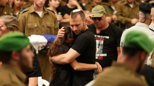 Hamas entrega a Israel outro corpo de ref&eacute;m e promete devolver todos os demais