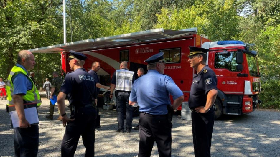 Experten kritisieren M&auml;ngel bei Kampfmittelr&auml;umung und Brandbek&auml;mpfung