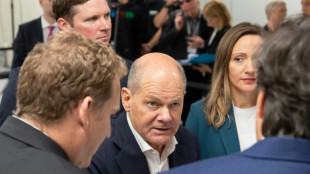 Kanzler Scholz er&ouml;ffnet Rechenzentrum f&uuml;r Quantencomputer in Baden-W&uuml;rttemberg