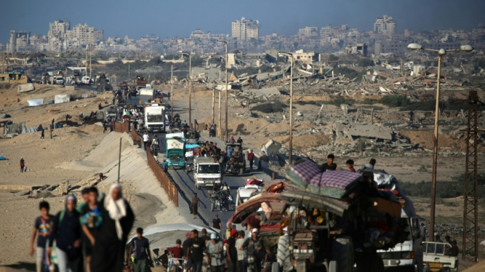 Ex&eacute;rcito israelense afirma que mais de 250 mil palestinos deixaram a Cidade de Gaza